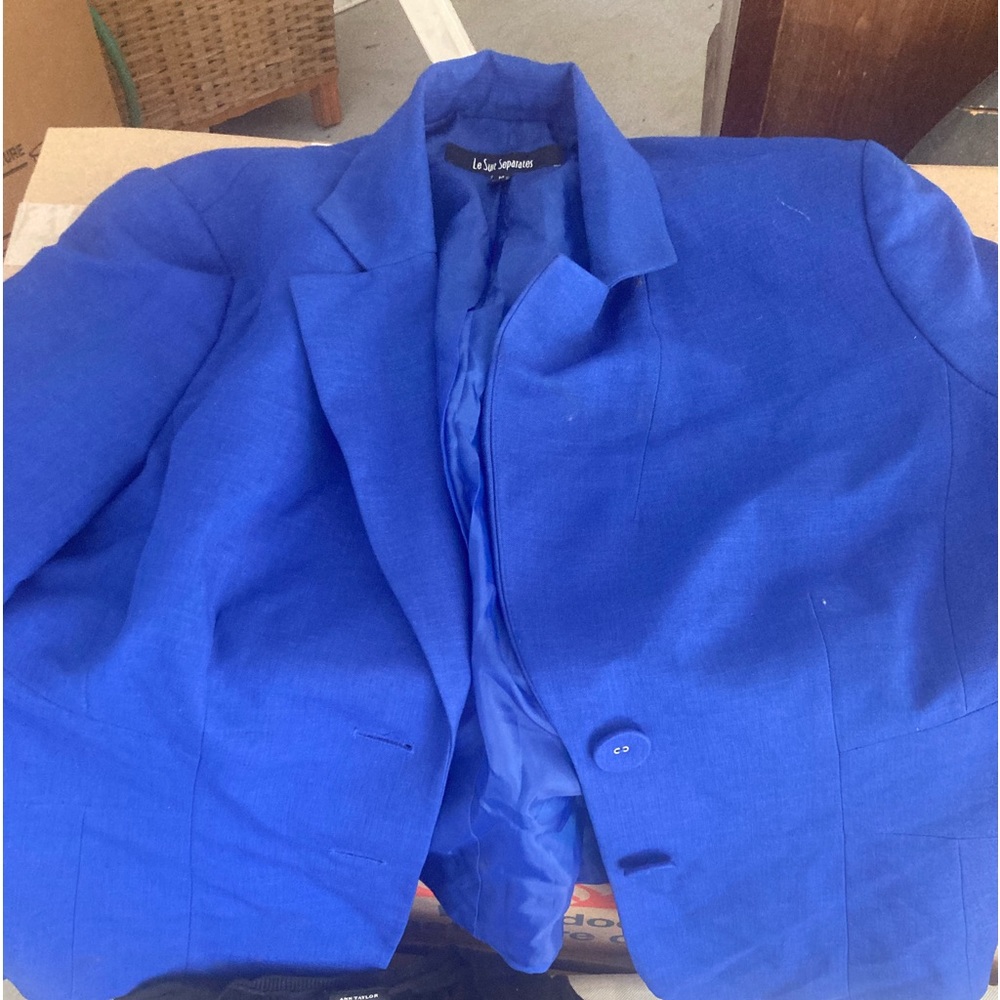 Women’s blue blazer